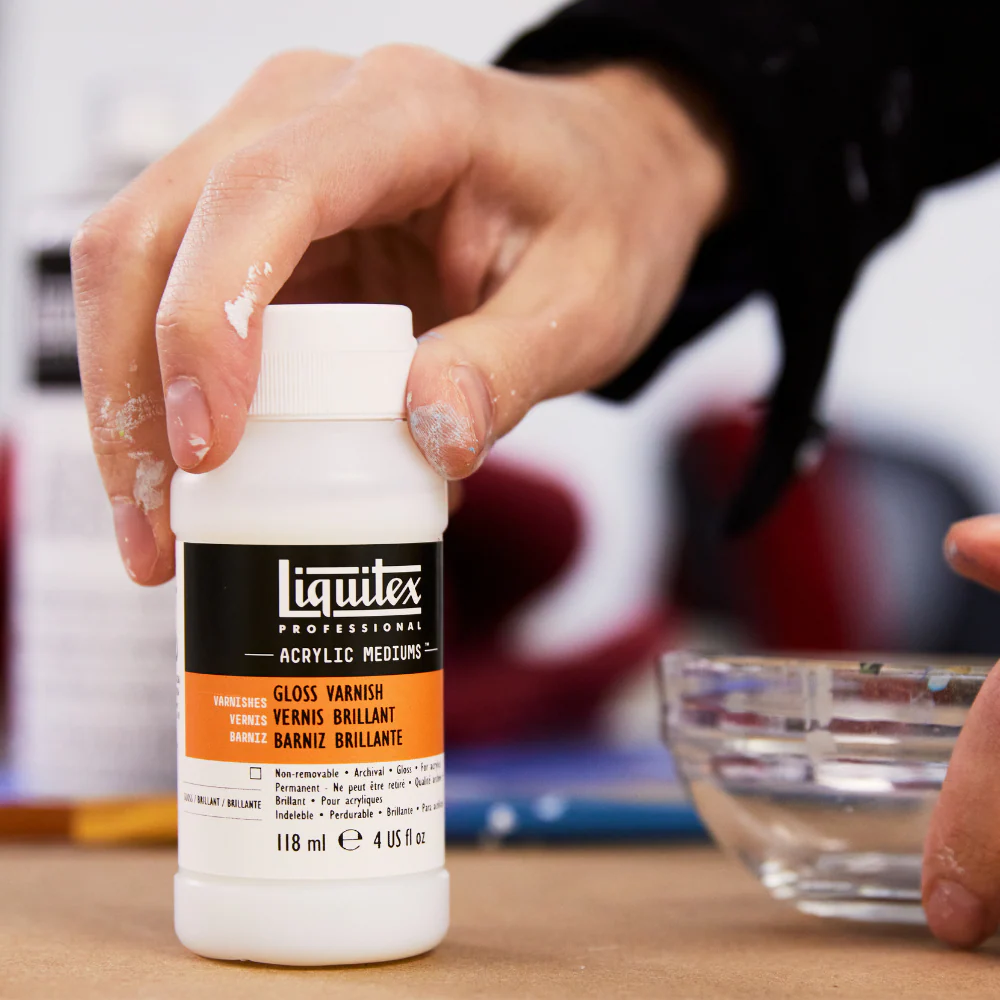 Soluvar Gloss Varnish - Image 5
